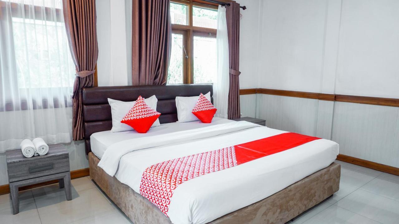 Oyo 1209 Tirtasari Nice Guesthouse Bandung Eksteriør billede