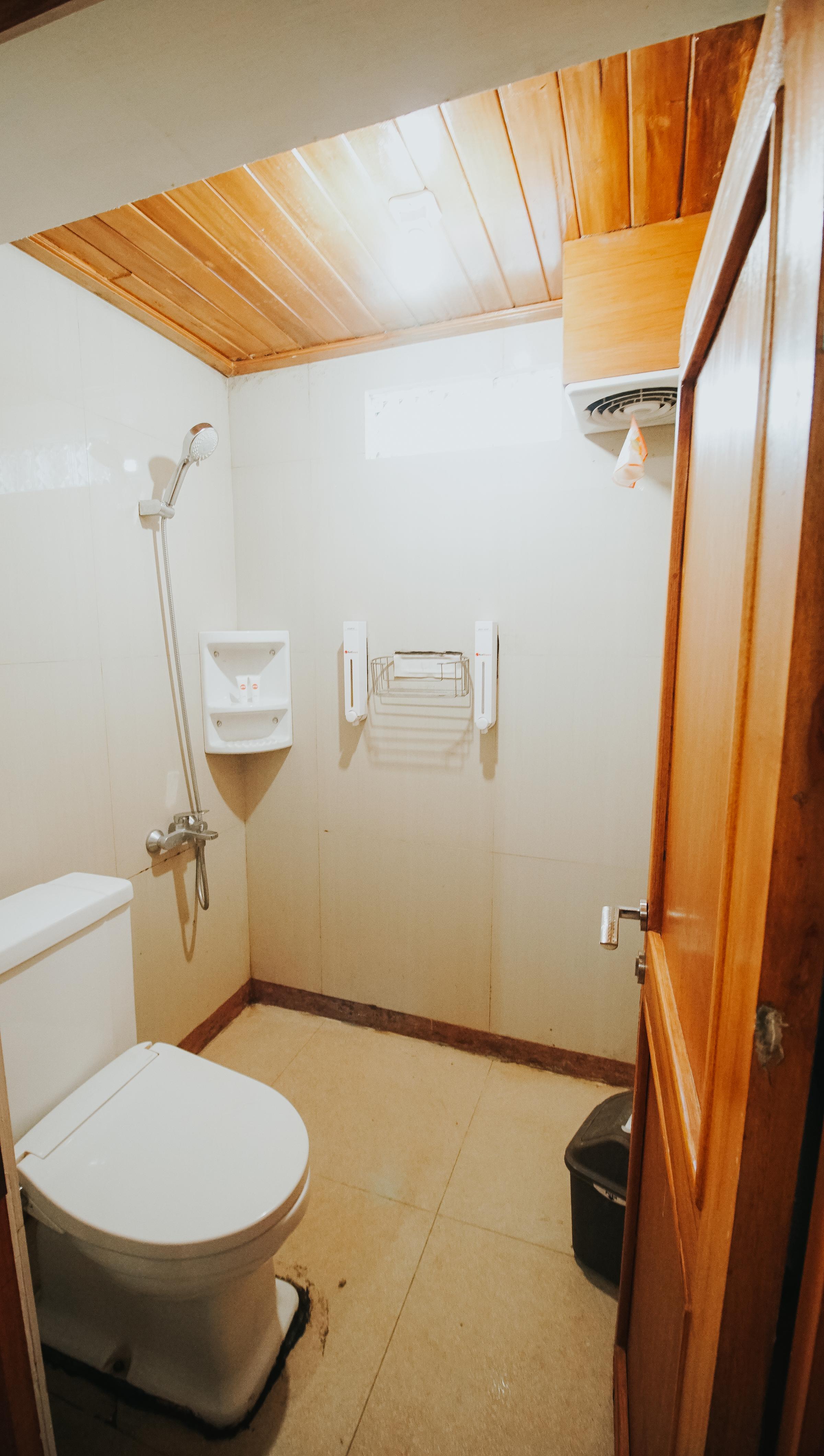 Oyo 1209 Tirtasari Nice Guesthouse Bandung Eksteriør billede